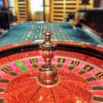 คาสิโนออนไลน์ในประเทศไทย: มีเกมอะไรบ้าง และแต่ละเกมทำงานอย่างไร?